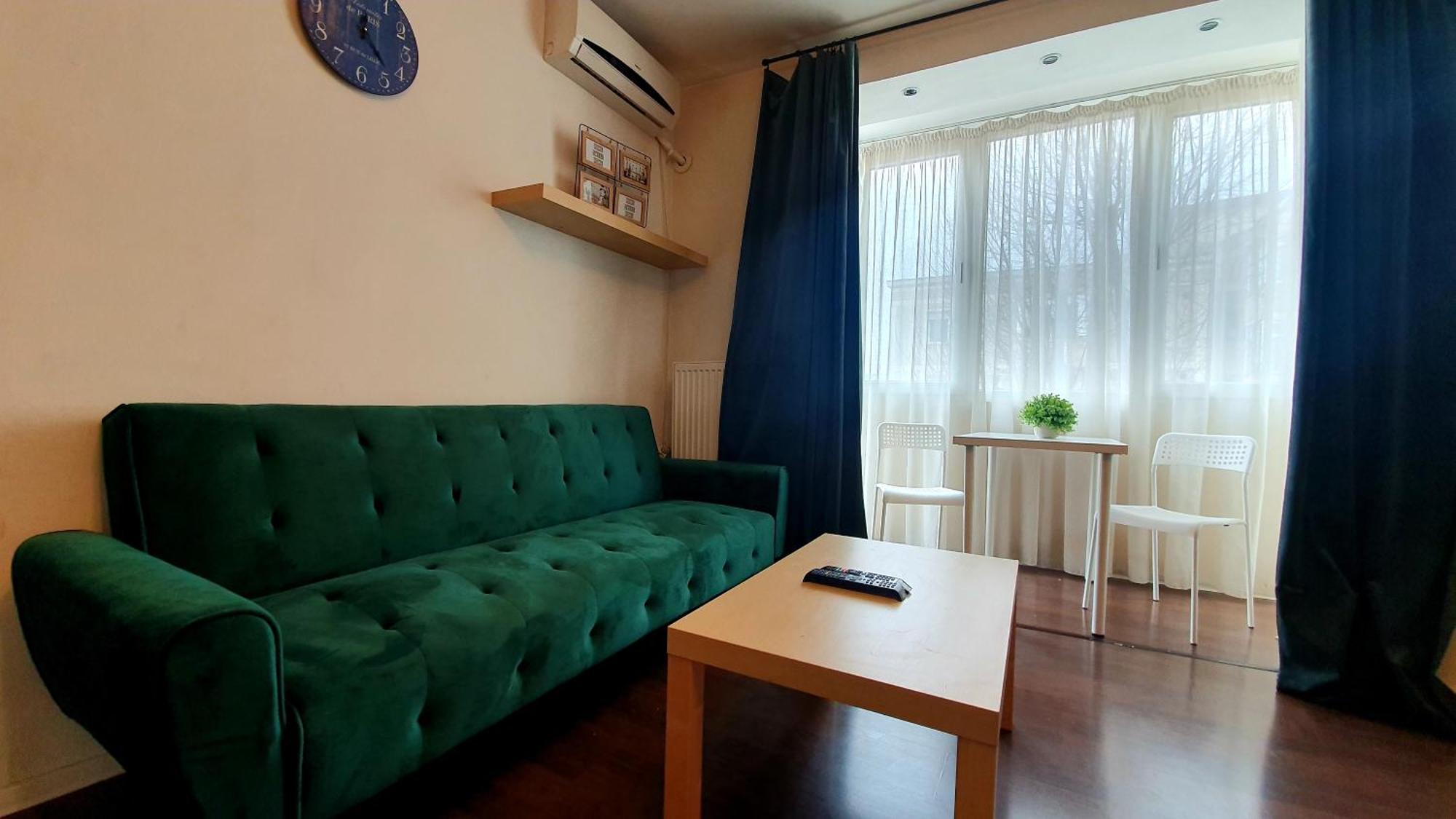 Ultracentral Apartment - "Saint Anthony" Church & Old Town View Bucarest Esterno foto