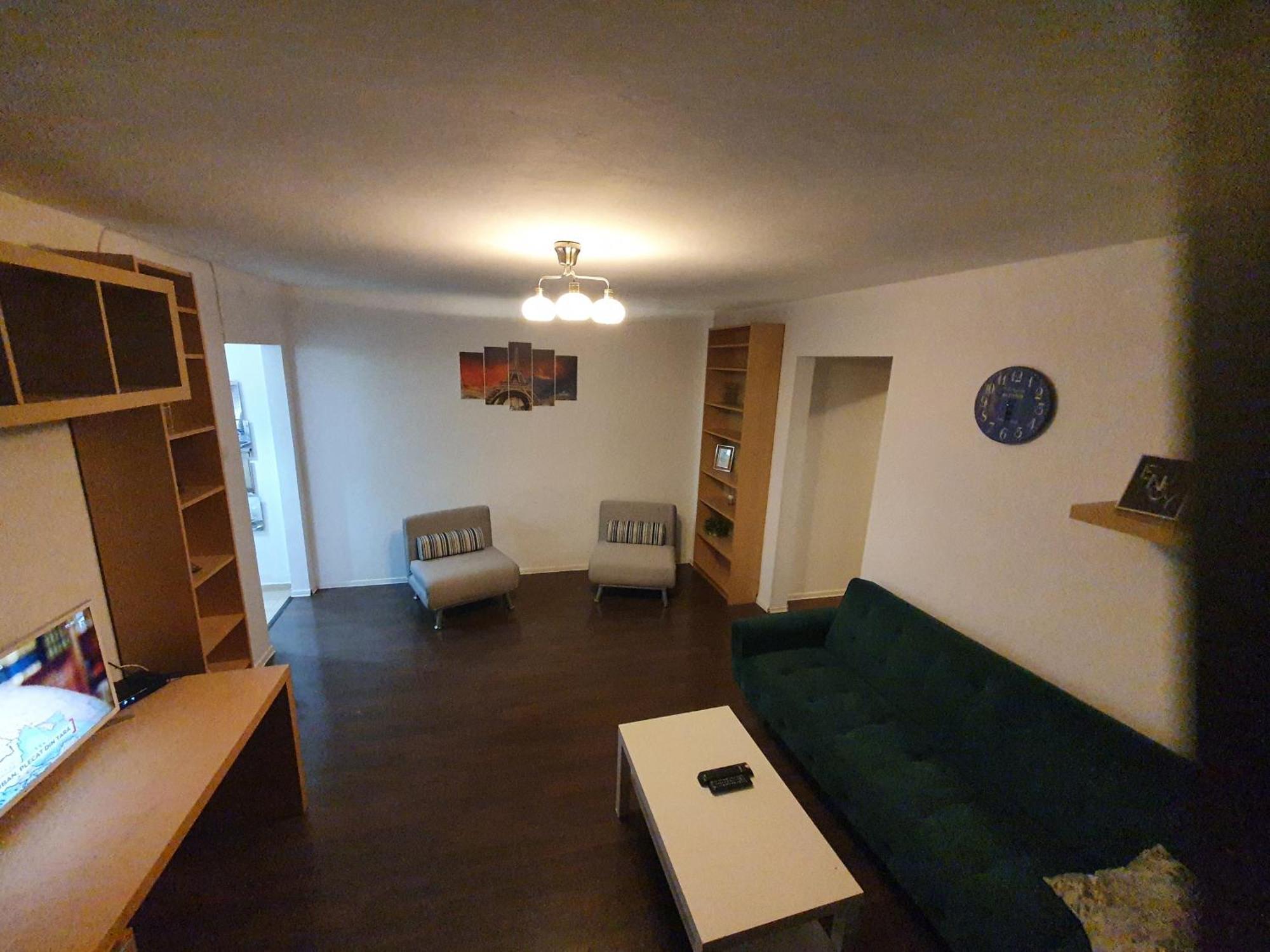 Ultracentral Apartment - "Saint Anthony" Church & Old Town View Bucarest Esterno foto